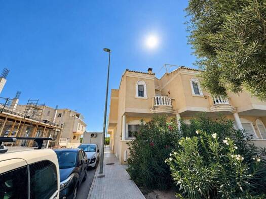 Villa zum Kauf 240.000 € 4 Zimmer 183 m² Almoradí 03179