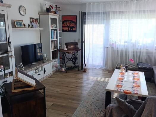 Wohnung zur Miete 1.040 € 3,5 Zimmer 85,3 m² Geschoss 1/3 frei ab sofort Kolbergerstraße 5 Altshausen Altshausen 88361