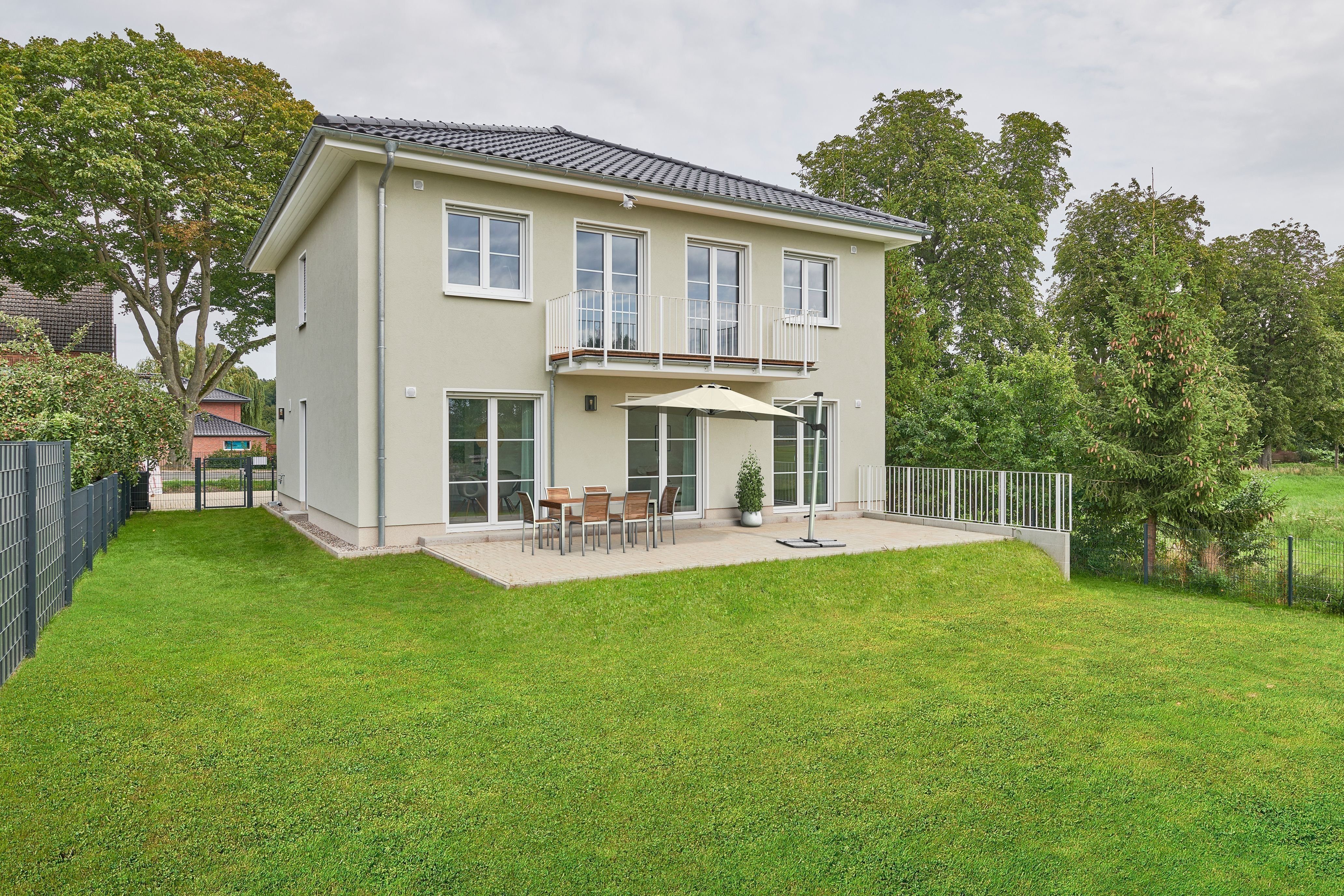 Einfamilienhaus zum Kauf provisionsfrei 234.900 € 5 Zimmer 131 m²<br/>Wohnfläche Zarrentin Zarrentin am Schaalsee 19246