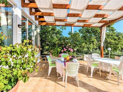 Haus zum Kauf 1.250.000 € 14 Zimmer 889 m² Sukosan