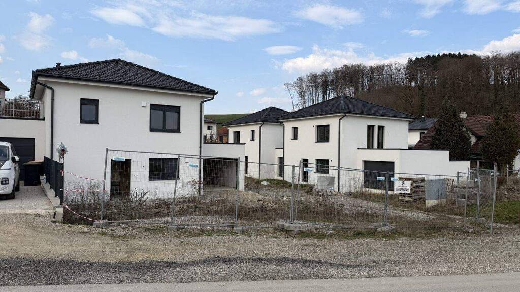 Einfamilienhaus zum Kauf 190.000 € 125,5 m² 448 m² Grundstück Gerolding 3392