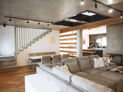 Einfamilienhaus zum Kauf 990.000 € 8 Zimmer 343 m² 657 m² Grundstück frei ab sofort Puchhausen Mengkofen 84152