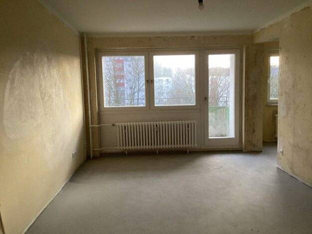 Wohnung zur Miete nur mit Wohnberechtigungsschein 391 € 3 Zimmer 77 m² 5. Geschoss frei ab 25.01.2026 Stralsunder Str. 14 Sieker Bielefeld 33605