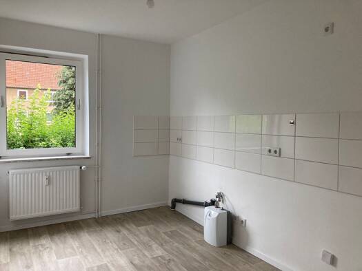 Wohnung zur Miete 354 € 3 Zimmer 58,9 m² 1. Geschoss Saldersche Straße 15 Lebenstedt Nord 38226