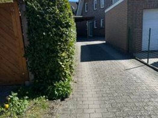 Doppelhaushälfte zur Miete 995 € 4 Zimmer 110 m² 150 m² Grundstück frei ab 01.11.2026 Brinkum Stuhr 28816