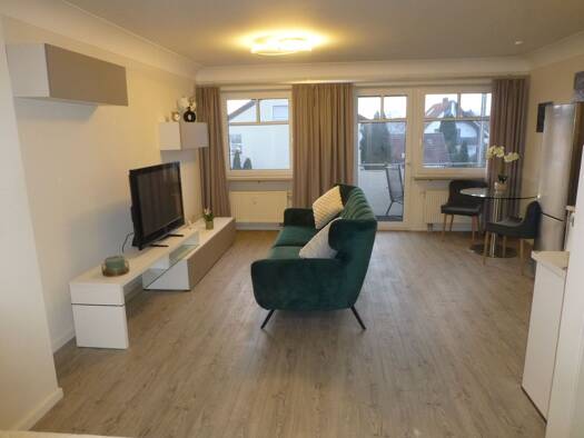 Studio zur Miete 650 € 1 Zimmer 35,8 m² Geschoss 1/3 frei ab 01.10.2026 Rathgeberstraße 43 Herzogenaurach Herzogenaurach 91074