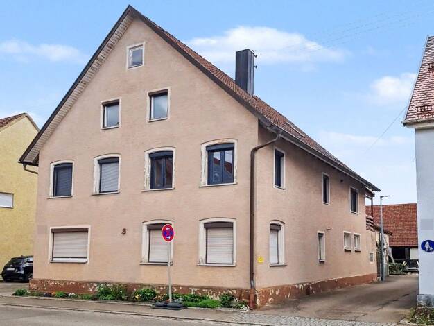 Mehrfamilienhaus zum Kauf 195.000 € 10 Zimmer 250 m² 350 m² Grundstück Türkheim Geislingen an der Steige 73312