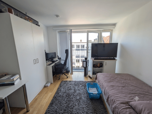 Studio zur Miete 400 € 1 Zimmer 21 m² 4. Geschoss Glockenhof Nürnberg 90478