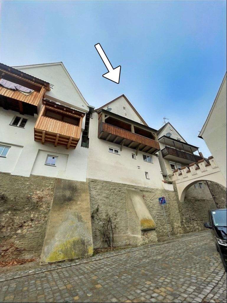 Immobilie in Lauingen (Donau) - Altstadthaus mit Charakter - 400 Jahre Geschichte in Ihrem neuen Zuhause! - Bild 2