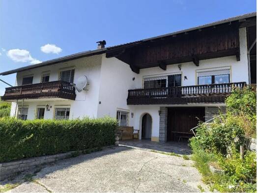 Bauernhaus zum Kauf 370.000 € 11 Zimmer 185 m² 16.271 m² Grundstück Neusessing Aicha vorm Wald 94529
