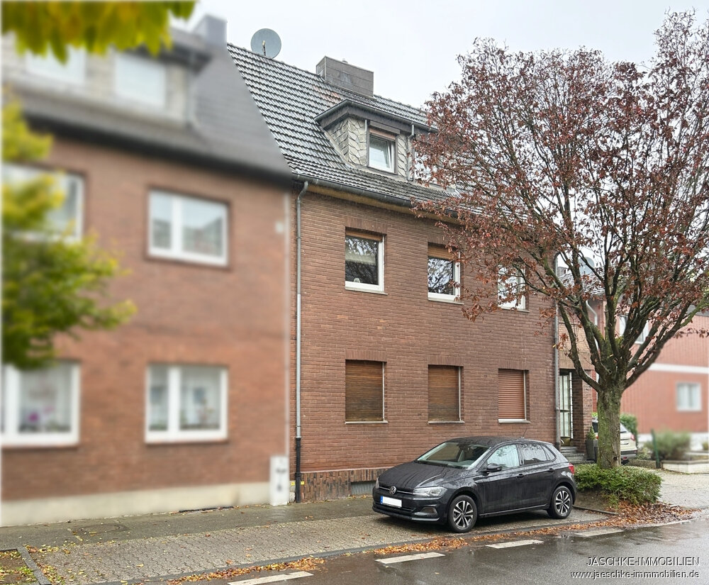 Mehrfamilienhaus zum Kauf 420.000 € 7 Zimmer 160 m²<br/>Wohnfläche 220 m²<br/>Grundstück Eilendorf Aachen / Eilendorf 52080