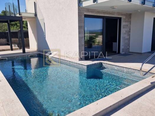 Mehrfamilienhaus zum Kauf 995.000 € 6 Zimmer 126 m² Milčetići, Malinska-Dubašnica Malinska 51511