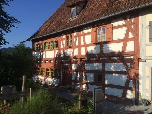 Doppelhaushälfte zur Miete 2.350 € 9,5 Zimmer 260 m² 1.550 m² Grundstück frei ab sofort Gaildorf 74405