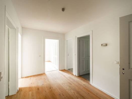 Wohnung zur Miete 1.210 € 4 Zimmer 90,1 m² frei ab sofort Stadtmitte Esslingen am Neckar 73728