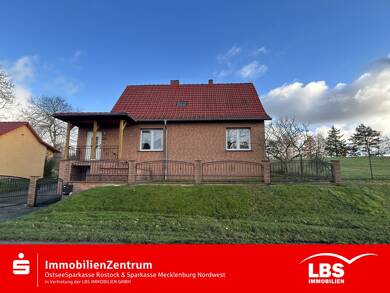 Einfamilienhaus zum Kauf 230.000 € 4 Zimmer 130 m² 833 m² Grundstück Groß Roge Groß Roge 17166