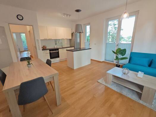 Terrassenwohnung zur Miete 1.390 € 2 Zimmer 58,7 m² Geschoss EG/5 frei ab sofort Klara-Franke-Straße Moabit Berlin 10557