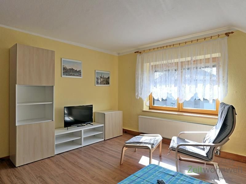 Wohnung zur Miete Wohnen auf Zeit 650 € 2 Zimmer 50 m²<br/>Wohnfläche 01.01.2025<br/>Verfügbarkeit Lausa (Alte Dresdner Str./Schönburgstr.) Dresden 01108