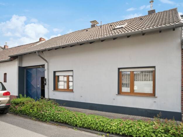 Reihenmittelhaus zum Kauf 239.000 € 5 Zimmer 95 m² 751 m² Grundstück Pingsheim Nörvenich 52388