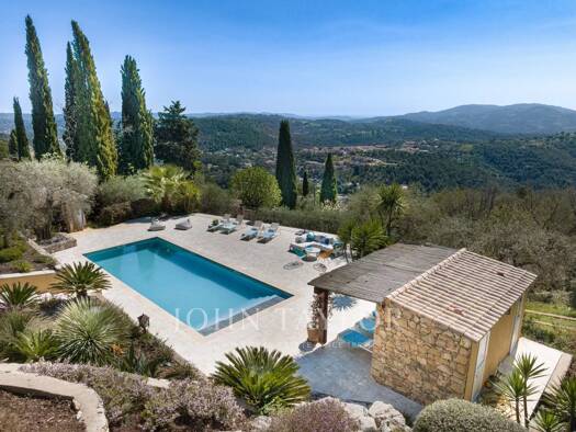 Einfamilienhaus zum Kauf provisionsfrei 2.650.000 € 7 Zimmer 221 m² 7.000 m² Grundstück Le Tignet 06530