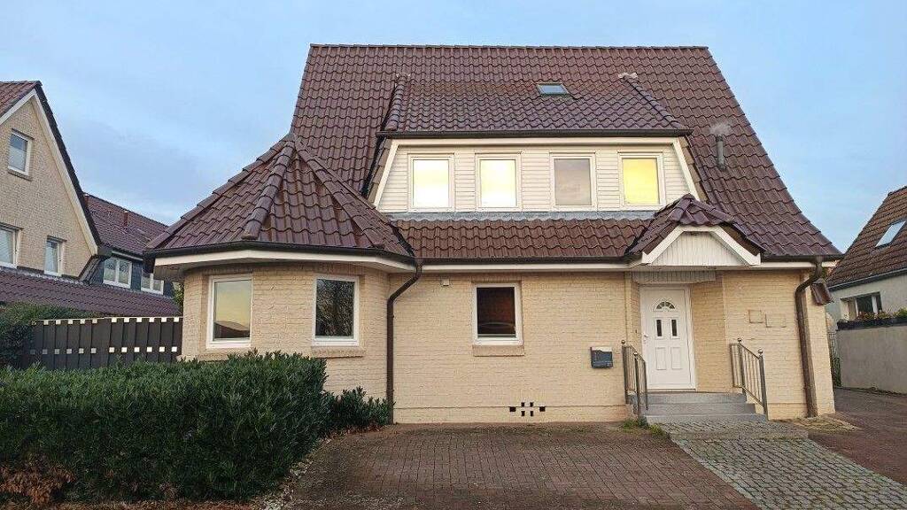 Reihenendhaus zum Kauf 580.000 € 5 Zimmer 122,6 m² 674 m² Grundstück frei ab sofort Grömitz 23743