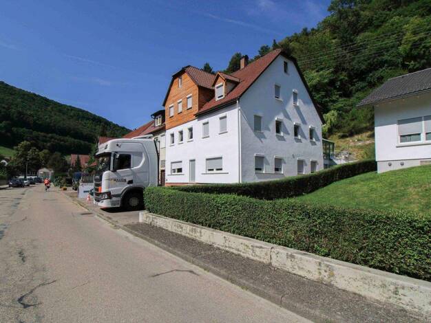 Mehrfamilienhaus zum Kauf 525.000 € 10 Zimmer 285,2 m² 950,2 m² Grundstück Wiesensteig 73349