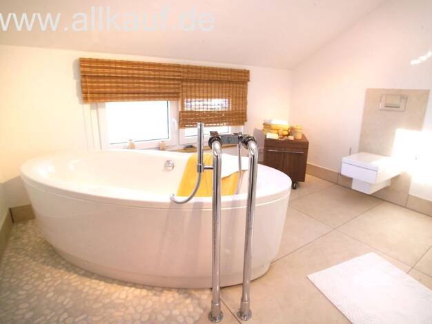 Haus zum Kauf 995.420 € 4 Zimmer 142,2 m² 900 m² Grundstück Röthenbach bei St Wolfgang Wendelstein 90530