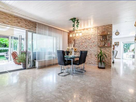 Bungalow zum Kauf 379.000 € 3 Zimmer 126 m² 1.200 m² Grundstück Neuhaus Wolfsburg-Neuhaus 38446