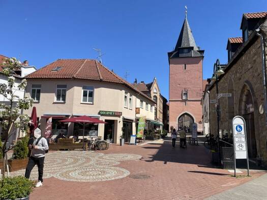 Haus zum Kauf 750.000 € 7 Zimmer 215 m² 203 m² Grundstück Helmstedt Helmstedt 38350