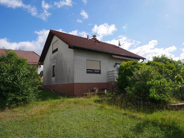 Einfamilienhaus zum Kauf 230.000 € 5 Zimmer 80,6 m² 687 m² Grundstück Oehrberg Burkardroth 97705