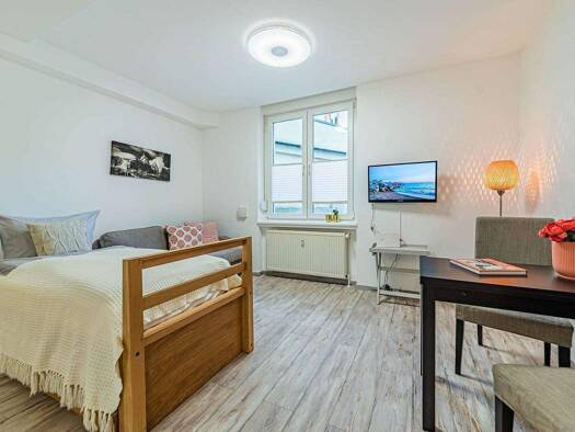 Studio zur Miete Wohnen auf Zeit 990 € 1 Zimmer 28 m² frei ab 01.03.2026 Nordend-Ost Frankfurt am Main 60389