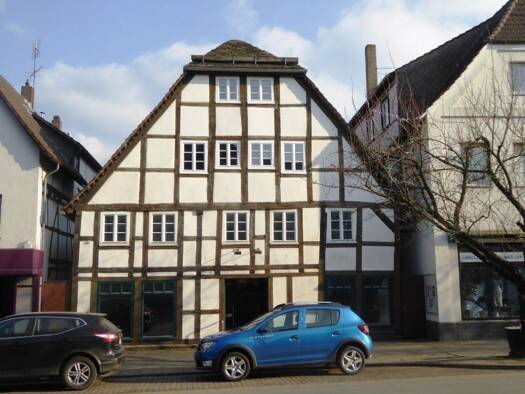 Ladenfläche zur Miete provisionsfrei 375 € 135 m² Verkaufsfläche Lange Str. 6 Beverungen 37688