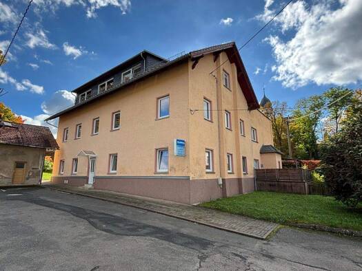 Wohnung zur Miete 390 € 4 Zimmer 73,3 m² Geschoss 1/2 frei ab sofort Schloßstraße 4 Rochsburg Lunzenau 09328