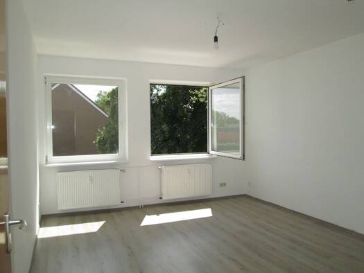 Wohnung zur Miete 303 € 2 Zimmer 50,7 m² 2. Geschoss Joh.-Sebastian-Bach-Straße 10 Lebenstedt Salzgitter 38226