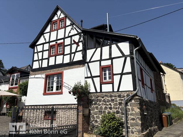 Einfamilienhaus zum Kauf 438.000 € 8 Zimmer 171,9 m² 353 m² Grundstück Dattenberg Dattenberg 53547