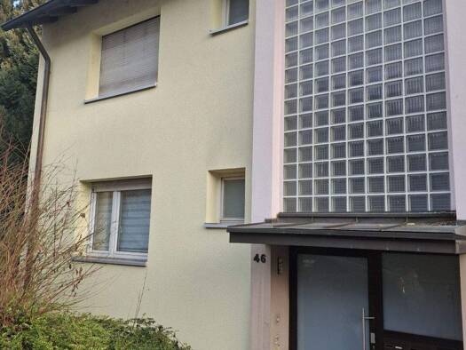 Mehrfamilienhaus zum Kauf 877.500 € 8 Zimmer 190 m² 400 m² Grundstück Aldingen Remseck - Aldingen 71686