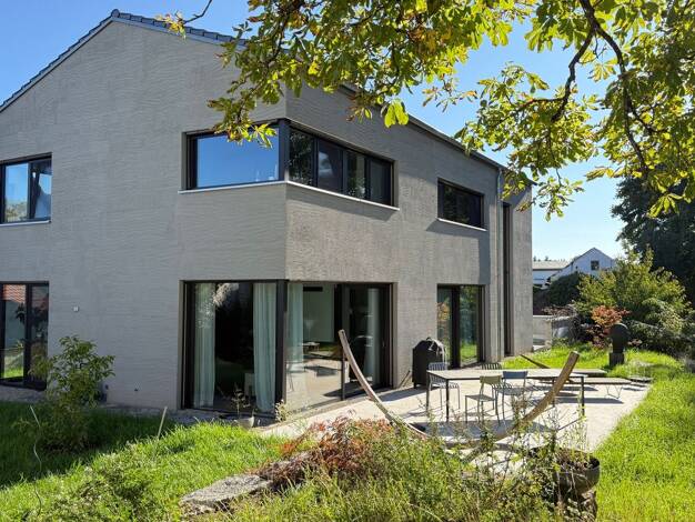 Einfamilienhaus zum Kauf 6 Zimmer 225 m² 781 m² Grundstück Gspannberg Berg bei Neumarkt in der Oberpfalz / Gspannberg 92348