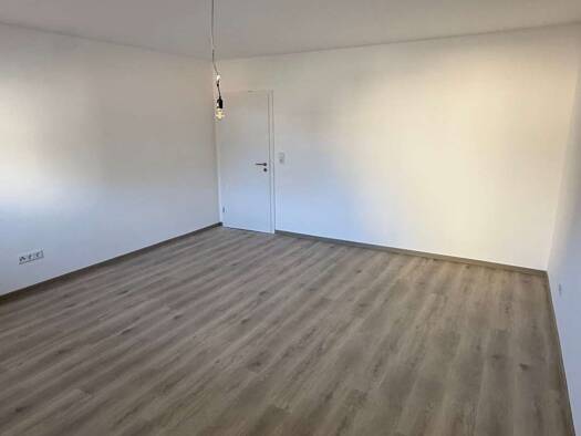 Wohnung zur Miete 777 € 3 Zimmer 81,4 m² EG frei ab 01.12.2026 Ulmenstraße 20 Gibitzenhof Südliche Außenstadt 90443