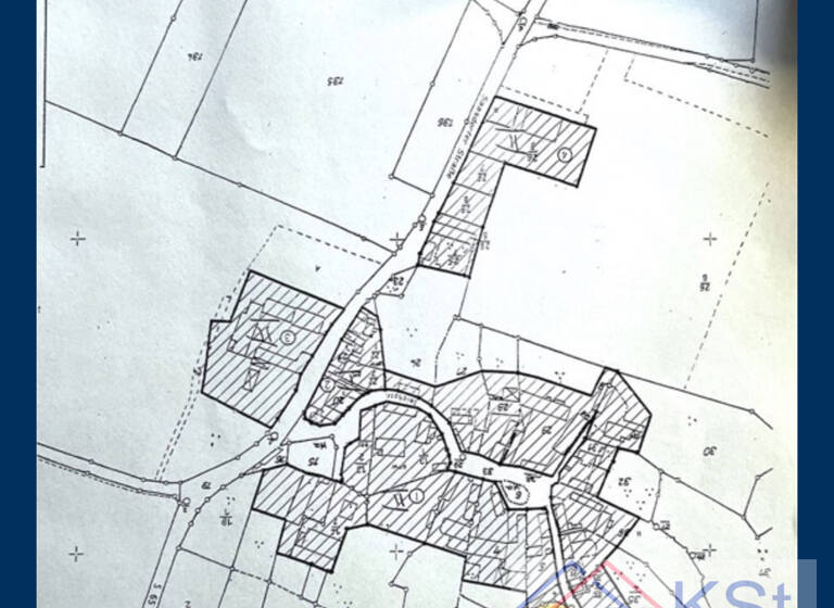 Grundstück zum Kauf 198.000 € 2.075 m² Grundstück Altengroitzsch Groitzsch / Altengroitzsch 04539