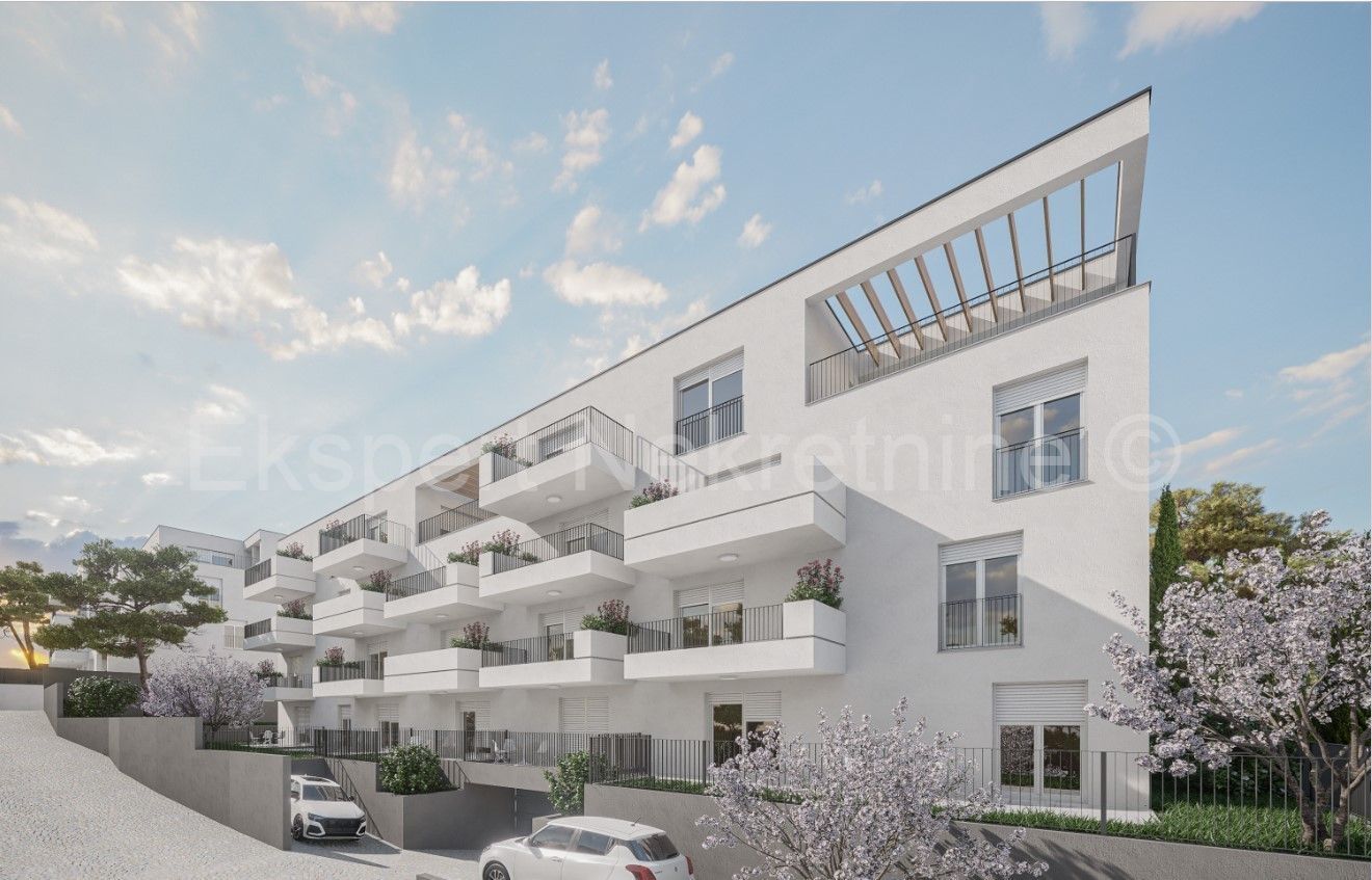 Wohnung zum Kauf 278.000 € 2 Zimmer 83 m²<br/>Wohnfläche 2.<br/>Geschoss Ciovo Okrug Gornji