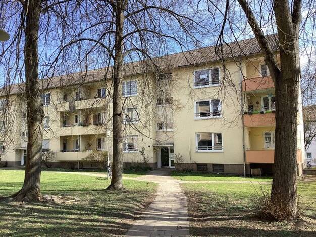 Wohnung zur Miete 821 € 4 Zimmer 93,3 m² 1. Geschoss frei ab 01.10.2025 Kirchhainer Str. 18 Rothenditmold Kassel 34127