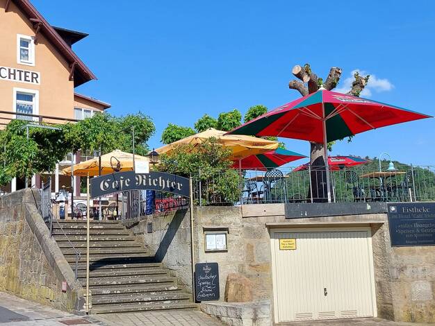 Hotel zum Kauf 1.250.000 € 11 Zimmer 400 m² Gastrofläche 800 m² Grundstück Karl-Marx-Platz Stadt Wehlen Wehlen 01829