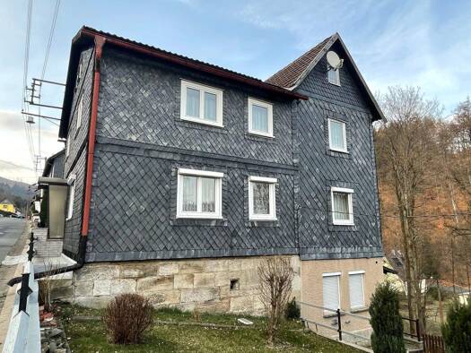 Einfamilienhaus zum Kauf provisionsfrei 69.900 € 7 Zimmer 146 m² 593 m² Grundstück frei ab sofort Steinheider Str.72 Mengersgereuth-Hämmern Frankenblick 96528