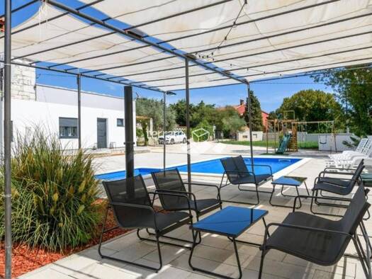 Haus zum Kauf 455.000 € 5 Zimmer 170 m² Loborika