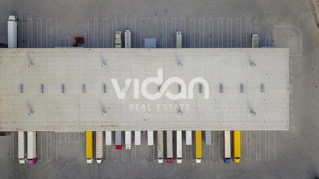 Lagerhalle zur Miete 2.750 m² Lagerfläche teilbar ab 3.500 m² Mitte Dortmund 44147