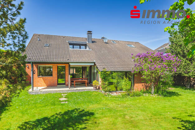 Einfamilienhaus zum Kauf 598.000 € 8 Zimmer 178,2 m² 880 m² Grundstück Breinig Stolberg (Rheinland) 52223