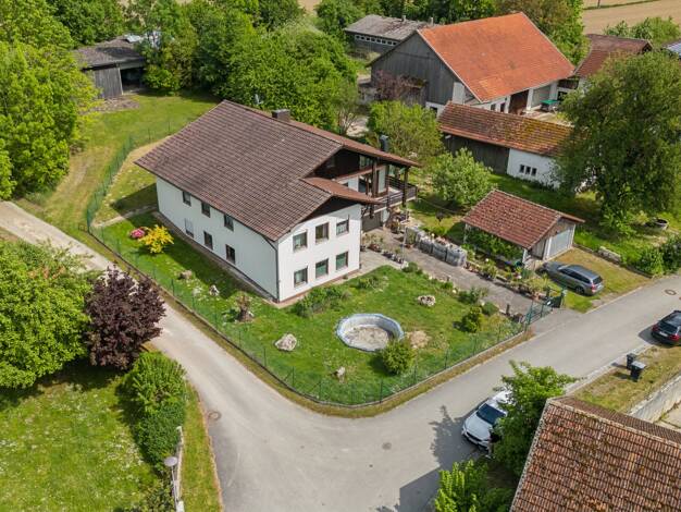 Einfamilienhaus zum Kauf 399.000 € 6 Zimmer 283 m² 1.194 m² Grundstück Eholfing Ruhstorf an der Rott 94099