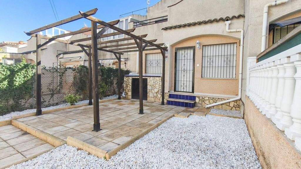 Villa zum Kauf 149.000 € 3 Zimmer 55 m² Torrevieja