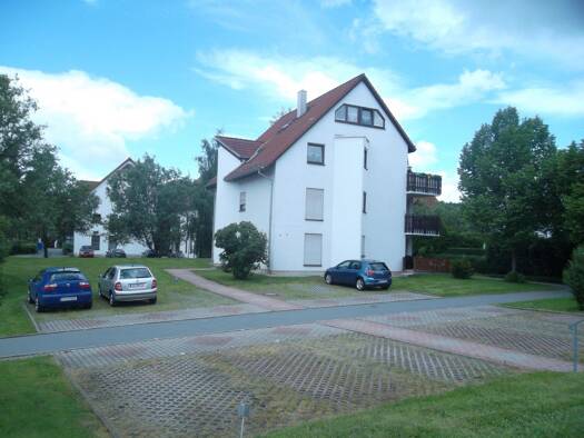 Wohnung zum Kauf 51.333 € 3 Zimmer 64 m² 1. Geschoss Akazienweg 6 Niederlungwitz Glauchau 08371