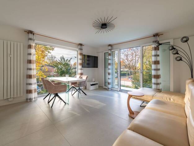 Wohnung zur Miete 3.150 € 4 Zimmer 105 m² Geschoss EG/2 frei ab sofort Teltow 14513