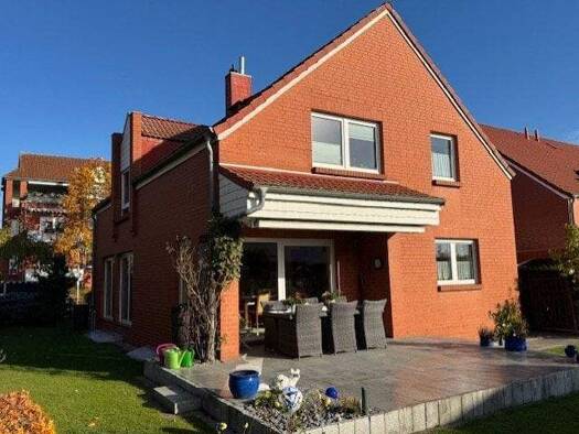 Einfamilienhaus zum Kauf 429.000 € 4 Zimmer 132 m² 642 m² Grundstück Mueß Schwerin 19063